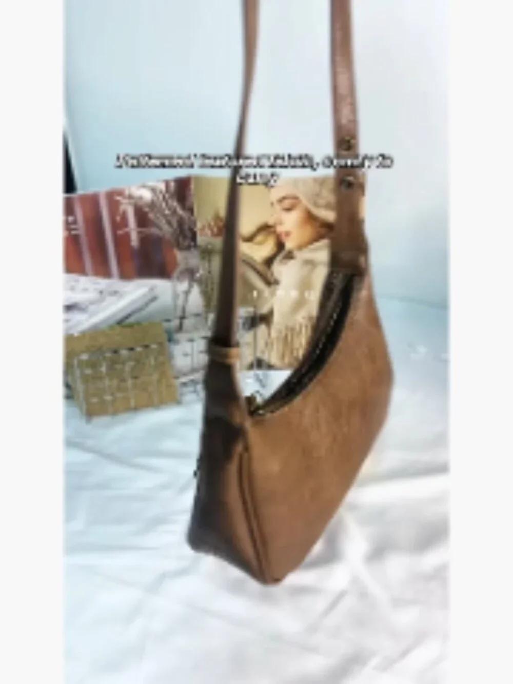 Retro Hobo Shoulder Bag Women Vegan Leather Floral Embossed Crossbody Purse